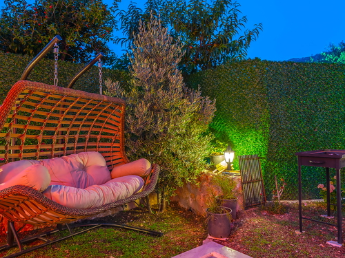  gece  -  Kasım
  | Kalkan İslamlar'da Jakuzili, Muhafazakar Villa: Doğayla İç İçe Tatil